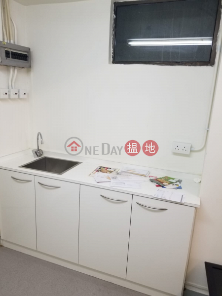 Kai Kwong Commercial Building Middle Office / Commercial Property, Rental Listings HK$ 15,600/ month