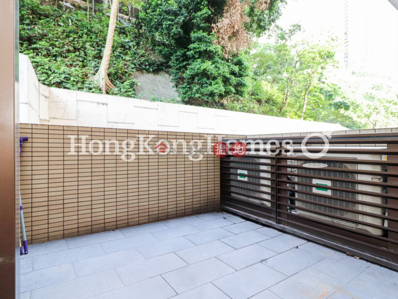 3 Bedroom Family Unit for Rent at Winfield Building Block A&B | Winfield Building Block A&B 雲暉大廈AB座 Rental Listings