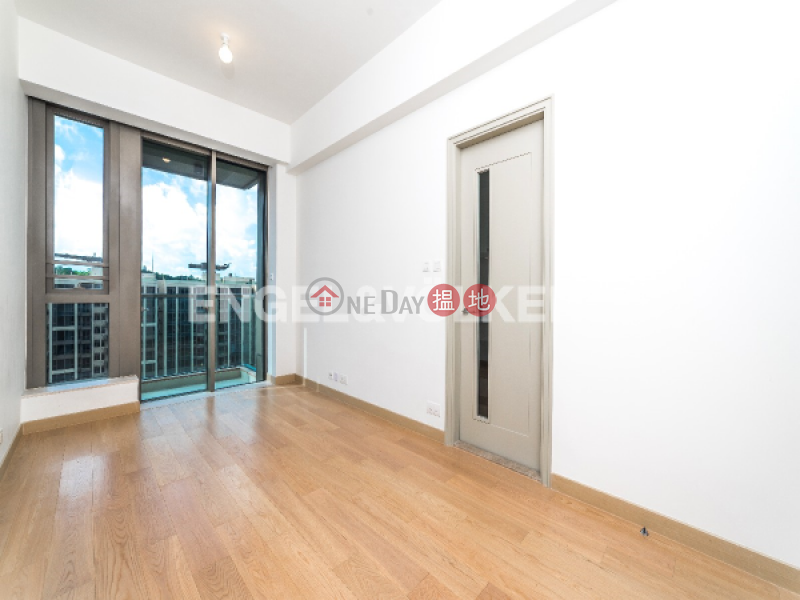 2 Bedroom Flat for Sale in Tuen Mun, Napa Valley 名賢居 Sales Listings | Tuen Mun (EVHK42258)