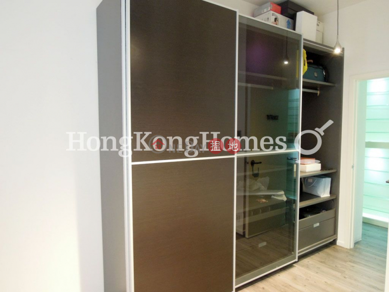 Property Search Hong Kong | OneDay | Residential Rental Listings | 3 Bedroom Family Unit for Rent at 5G Bowen Road