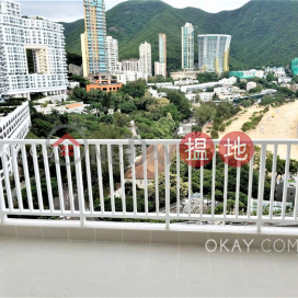 Lovely 3 bedroom with sea views, balcony | Rental