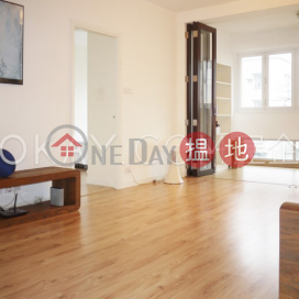 Exquisite 3 bed on high floor with balcony & parking | Rental | 9 Broom Road 蟠龍道9號 _0