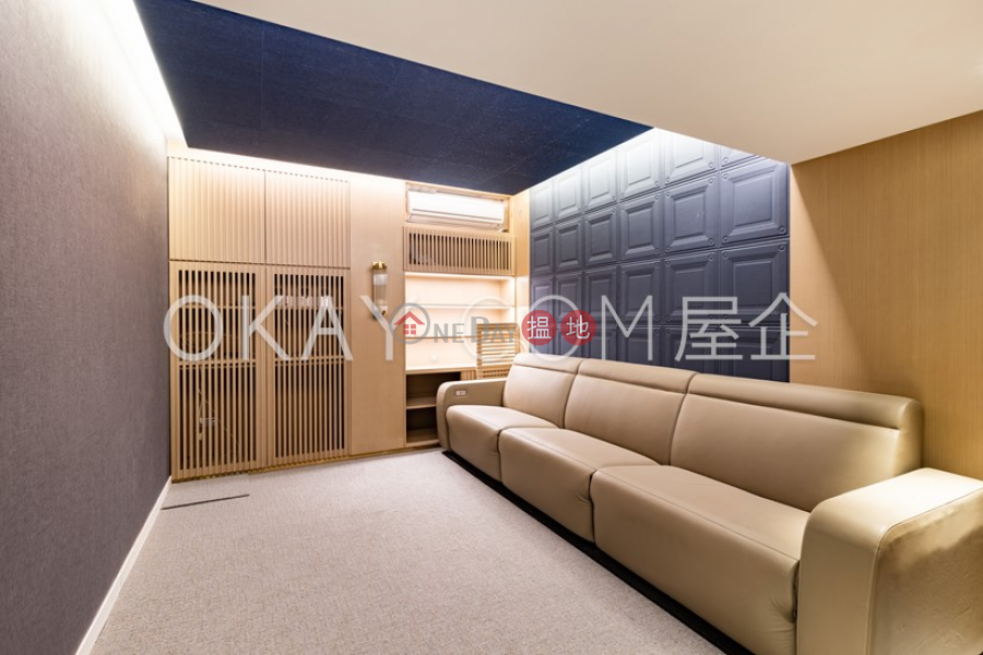 Property Search Hong Kong | OneDay | Residential Sales Listings, Exquisite 3 bedroom with rooftop, terrace & balcony | For Sale