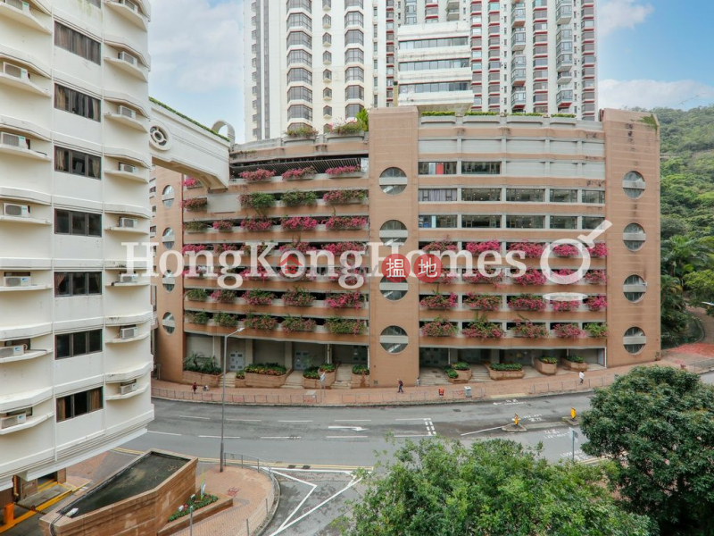 Property Search Hong Kong | OneDay | Residential | Rental Listings 3 Bedroom Family Unit for Rent at Block 5 Phoenix Court