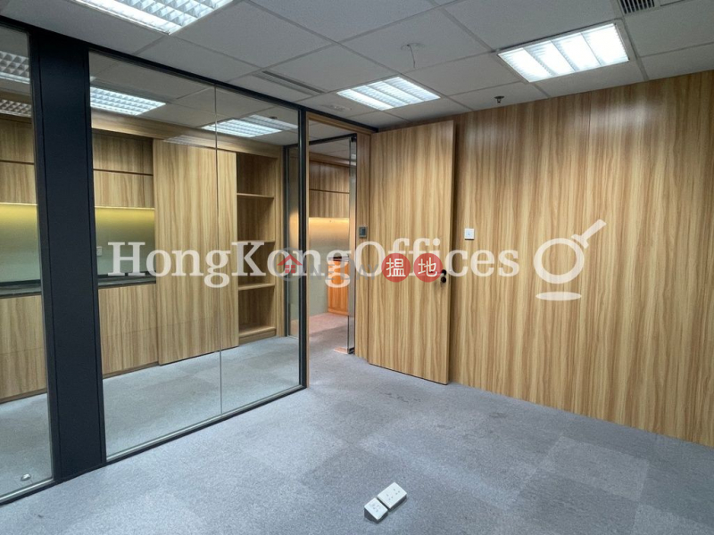 Property Search Hong Kong | OneDay | Office / Commercial Property, Rental Listings, Office Unit for Rent at Lippo Centre