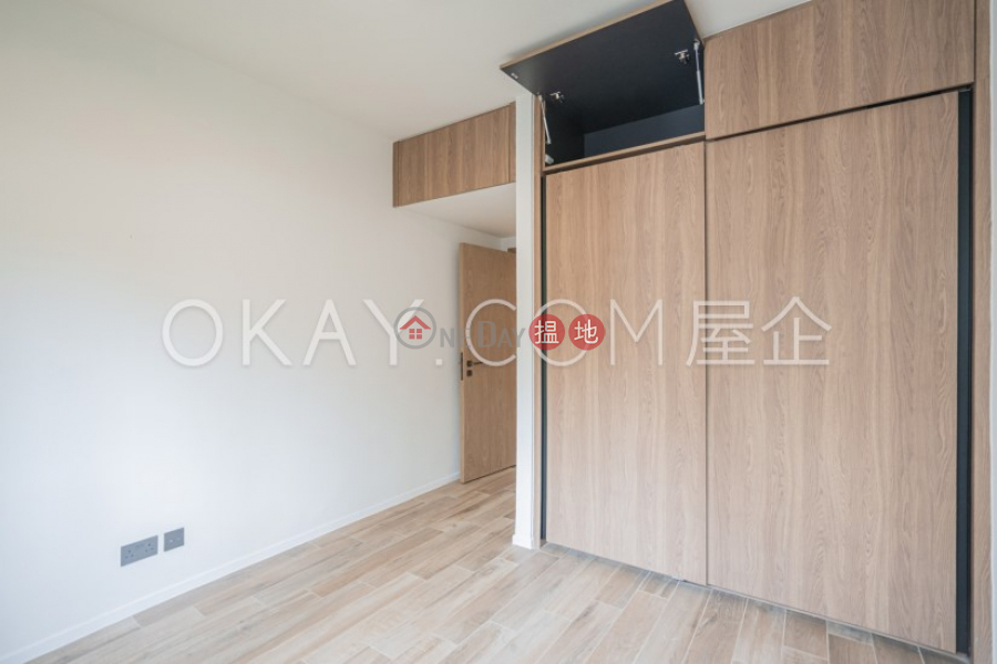HK$ 45,000/ month | St. Joan Court | Central District | Tasteful 2 bedroom in Mid-levels Central | Rental