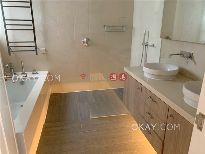 Property Search Hong Kong | OneDay | Residential | Sales Listings | Nicely kept house with parking | For Sale