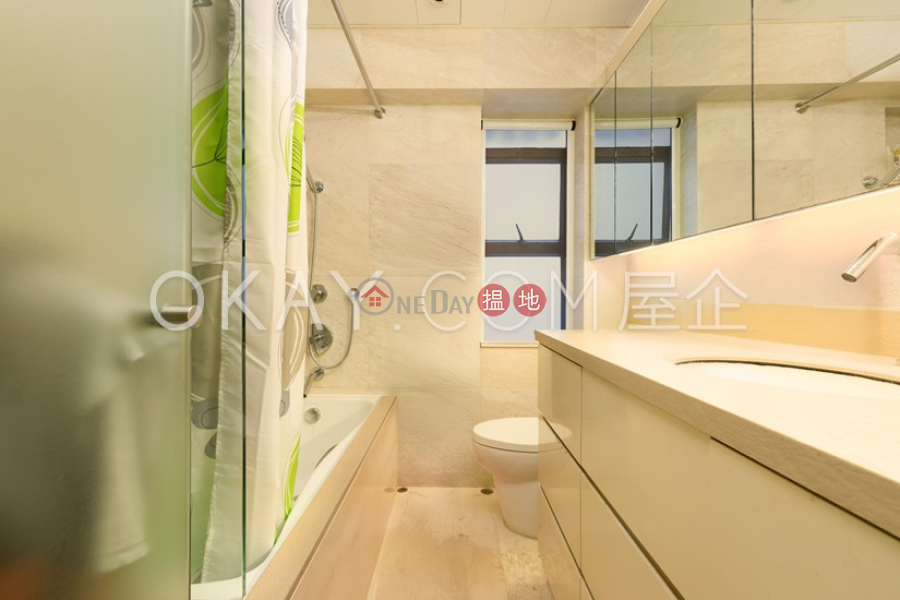 香港搵樓|租樓|二手盤|買樓| 搵地 | 住宅出售樓盤-3房2廁,實用率高,連車位,露台李園出售單位