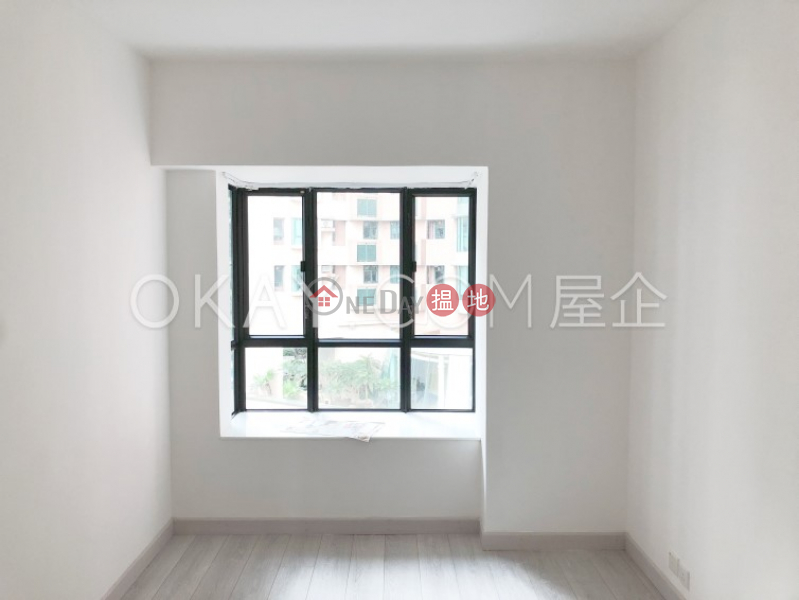 HK$ 83,000/ month, Dynasty Court, Central District Gorgeous 3 bedroom with balcony & parking | Rental