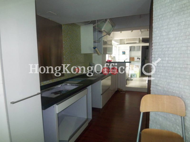 駱克道313號-中層寫字樓/工商樓盤-出租樓盤|HK$ 24,720/ 月