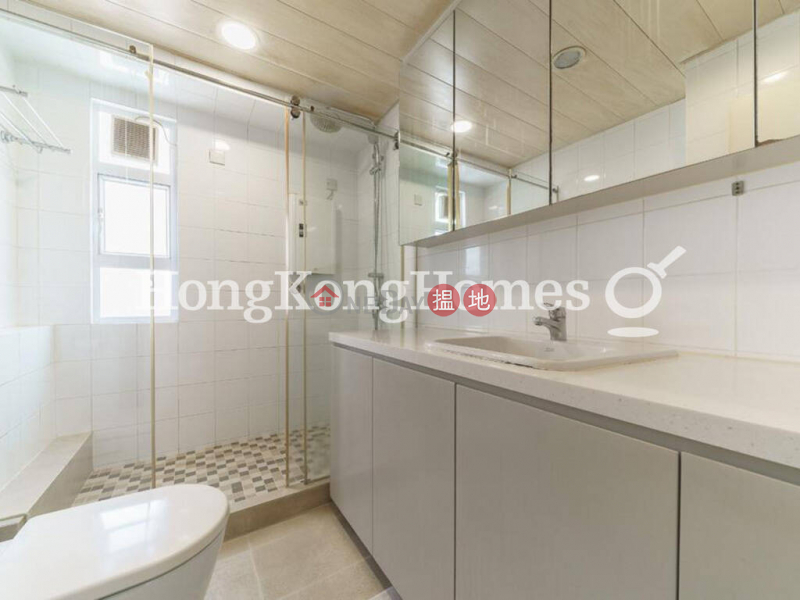 Property Search Hong Kong | OneDay | Residential, Sales Listings | 3 Bedroom Family Unit at Wing Wai Court | For Sale