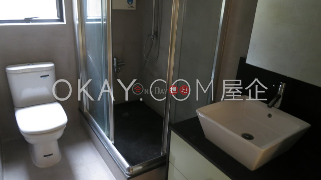 Rare 3 bedroom with terrace & parking | Rental | Carrie Garden 嘉園 Rental Listings