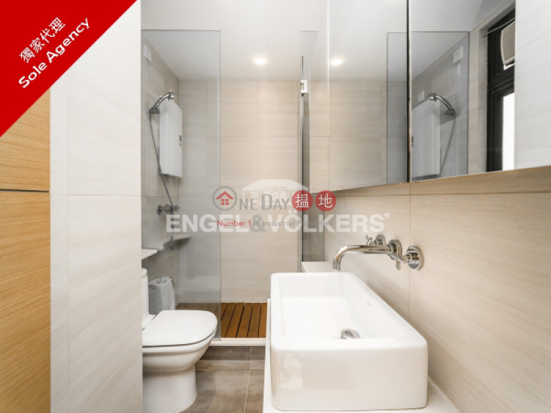 2 Bedroom Flat for Sale in Repulse Bay, The Beachside The Beachside Sales Listings | Southern District (EVHK37490)