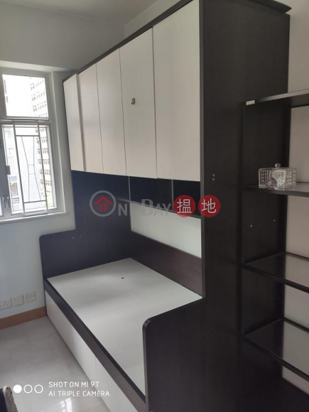 Property Search Hong Kong | OneDay | Residential, Rental Listings | Flat for Rent in Sau Wa Court, Wan Chai