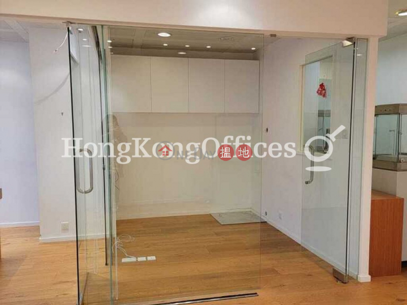 9 Queen\'s Road Central | Middle | Office / Commercial Property, Rental Listings HK$ 67,900/ month