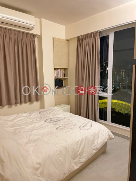 Intimate 2 bed on high floor with sea views & parking | Rental | Gold King Mansion 高景大廈 Rental Listings