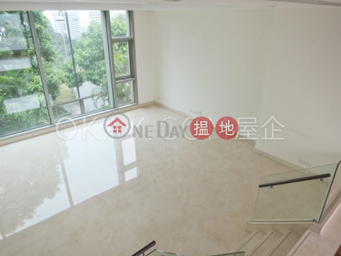 Exquisite house with rooftop, terrace & balcony | Rental | Sky Court 摘星閣 _0