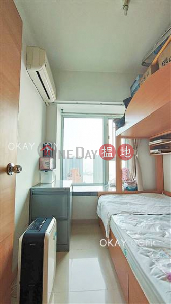 Unique 2 bedroom on high floor | For Sale | Tower 6 Phase 1 Metro Harbour View 港灣豪庭1期6座 Sales Listings