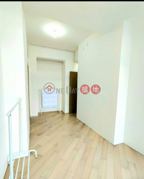Property Search Hong Kong | OneDay | Residential | Sales Listings **Good for Investment** Big Terrace, Renovated, Convenient Location, Carpark is available to sell