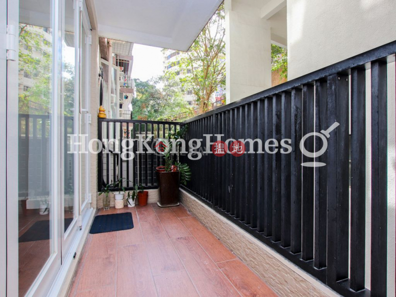 3 Bedroom Family Unit for Rent at Block 3 Phoenix Court | 39 Kennedy Road | Wan Chai District, Hong Kong Rental HK$ 39,500/ month