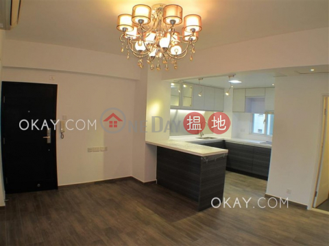Charming 2 bedroom in Mid-levels West | For Sale | Caravan Court 嘉年華閣 _0