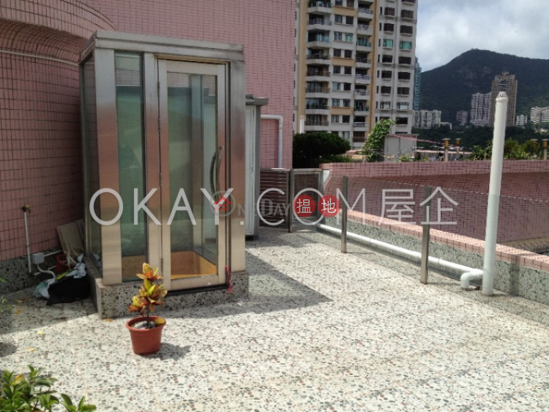 Luxurious penthouse with rooftop | For Sale | 1 Tai Hang Road 大坑道1號 Sales Listings