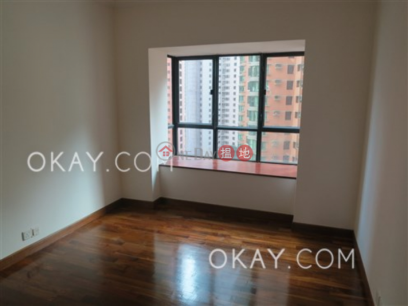 HK$ 105,000/ month, Dynasty Court | Central District | Rare 4 bedroom with balcony & parking | Rental