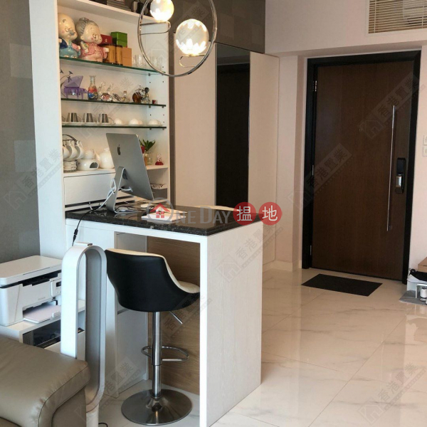 Two bedrooms, one suite, and one study in The Harbourside | The Harbourside Tower 1 君臨天下1座 Sales Listings