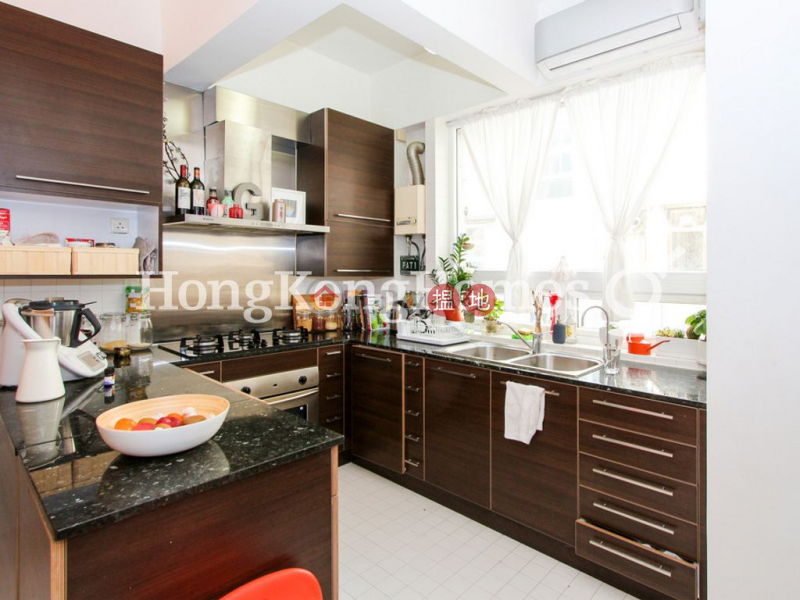 HK$ 26.8M Pak Fai Mansion | Central District 3 Bedroom Family Unit at Pak Fai Mansion | For Sale