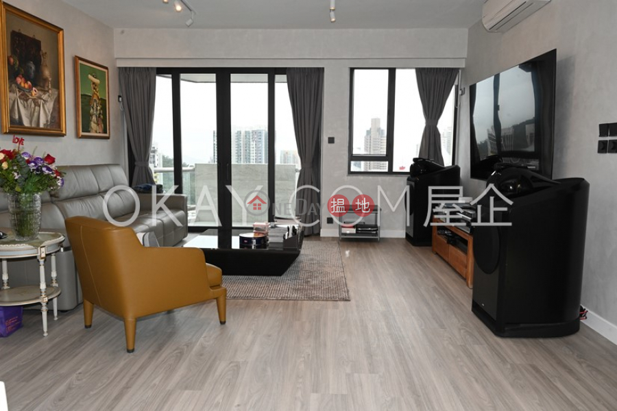 Efficient 3 bed on high floor with sea views & balcony | For Sale | Fulham Garden 富林苑 A-H座 Sales Listings