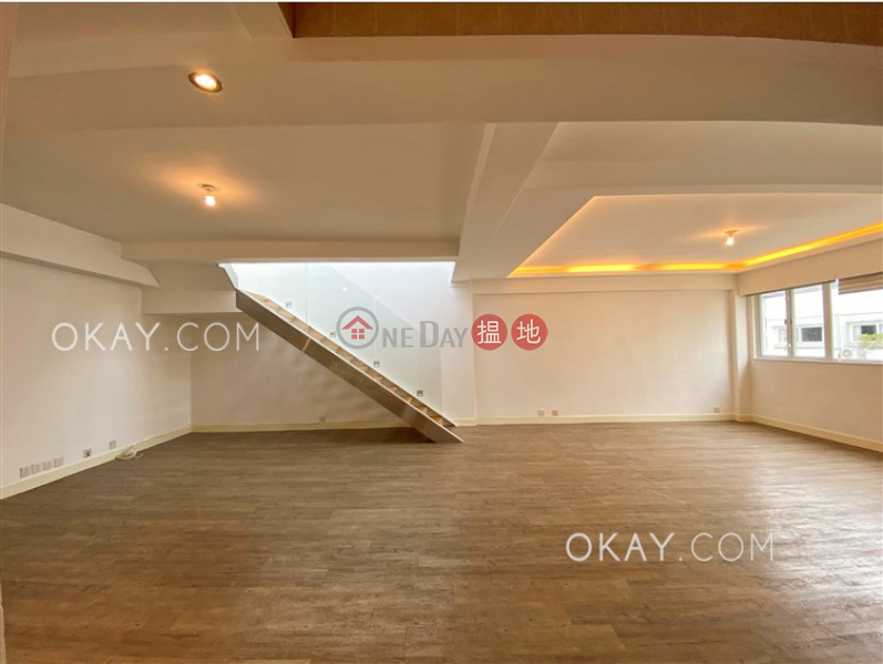 Property Search Hong Kong | OneDay | Residential, Rental Listings, Stylish 3 bedroom on high floor with rooftop & parking | Rental