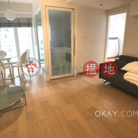 Generous 1 bedroom on high floor with balcony | Rental | The Icon 干德道38號The ICON _0