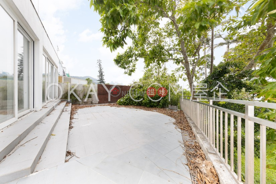 HK$ 28.8M | House A1 Pik Sha Garden | Sai Kung | Tasteful house with rooftop, terrace & balcony | For Sale