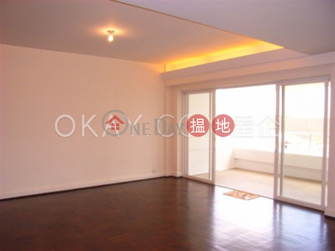 Efficient 3 bedroom with balcony & parking | Rental | Pine Court Block A-F 翠峰園A-F座 _0