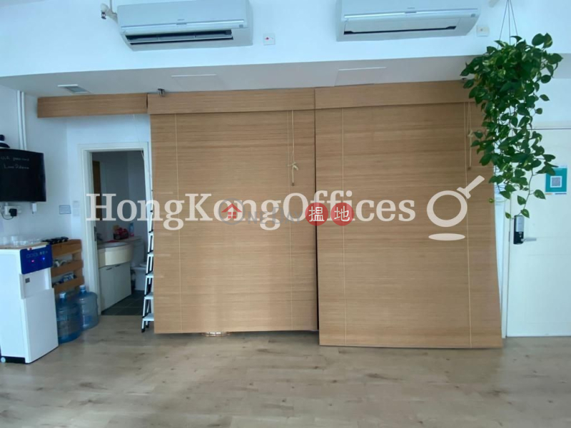 HK$ 19,530/ month, Cs Tower Western District Office Unit for Rent at Cs Tower