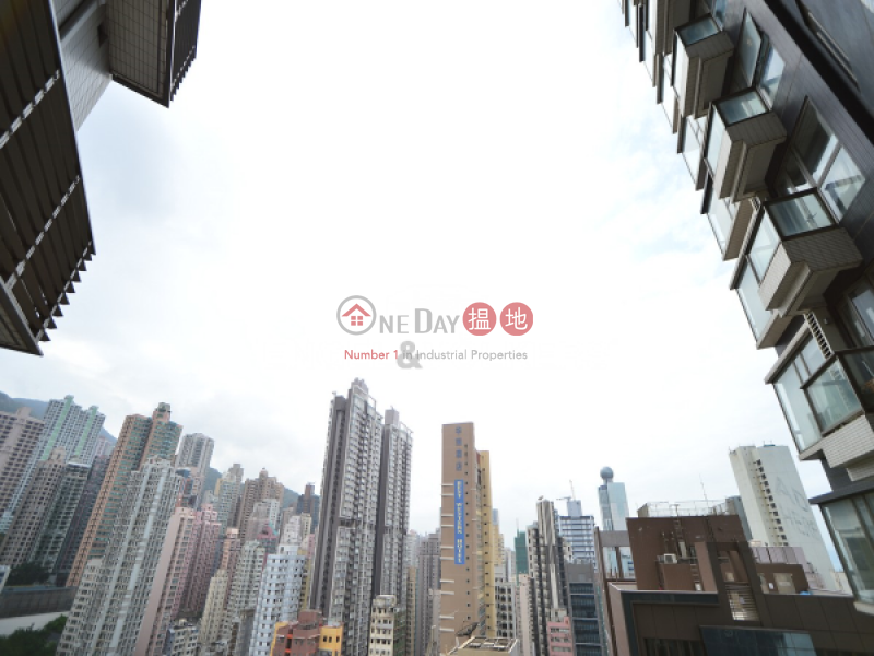Property Search Hong Kong | OneDay | Residential, Sales Listings 3 Bedroom Family Flat for Sale in Sheung Wan