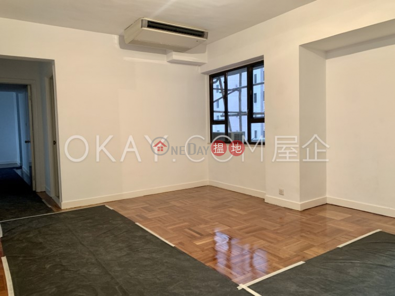 HK$ 67,000/ month, Woodland Garden Central District Lovely 3 bedroom with balcony & parking | Rental