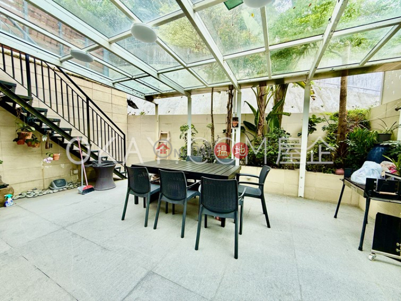 HK$ 29.8M House F Little Palm Villa Sai Kung | Lovely house with terrace & parking | For Sale