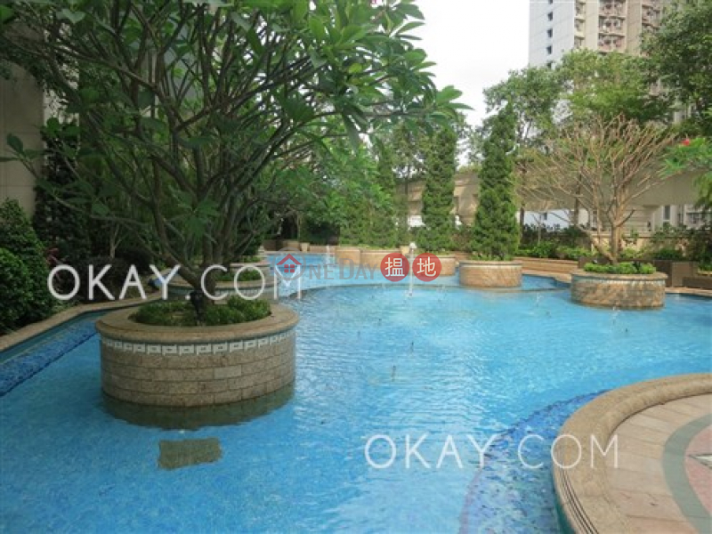 Property Search Hong Kong | OneDay | Residential | Rental Listings | Nicely kept 4 bedroom on high floor with balcony | Rental