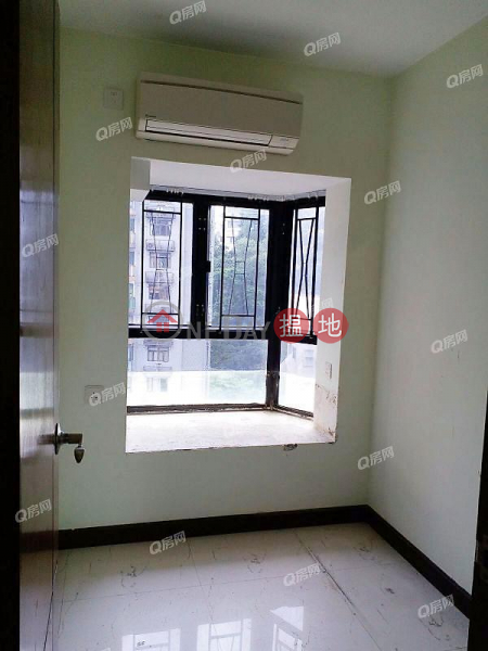 Royal Court | 3 bedroom Mid Floor Flat for Sale, 52A Tai Hang Road | Wan Chai District Hong Kong | Sales, HK$ 16M