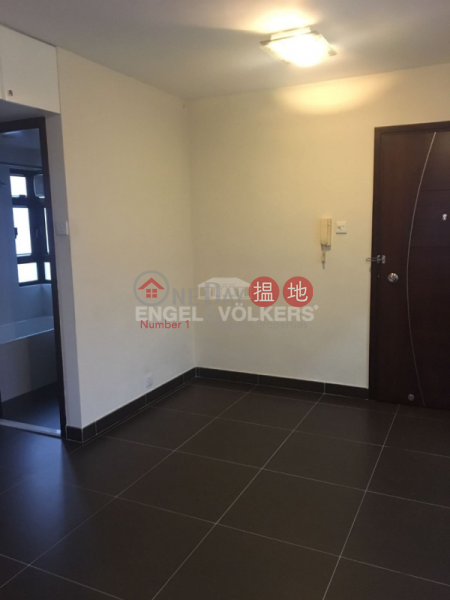 2 Bedroom Flat for Sale in Sai Ying Pun, Cheery Garden 時樂花園 Sales Listings | Western District (EVHK40571)