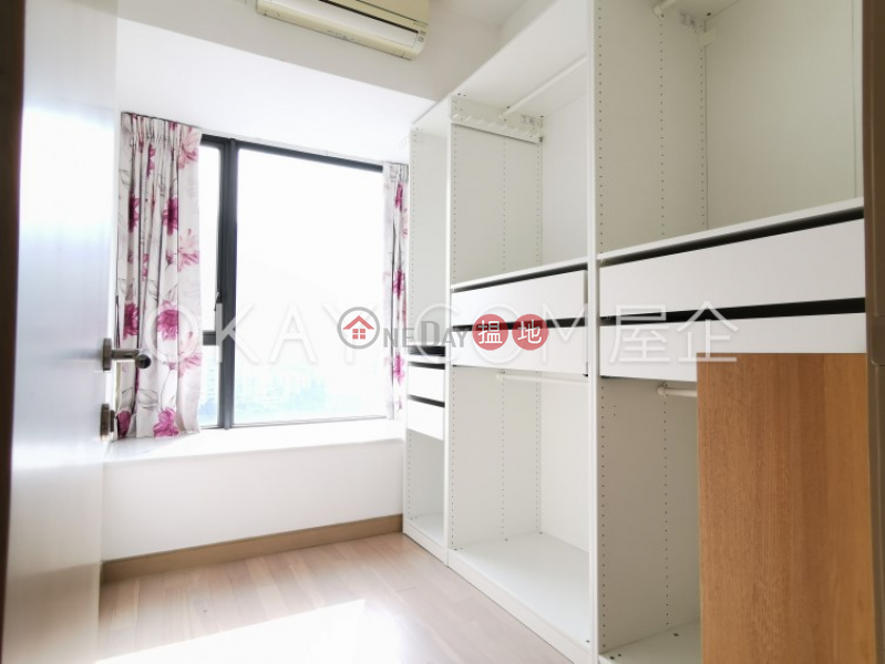HK$ 54,000/ month The Oakhill Wan Chai District, Luxurious 3 bedroom on high floor with balcony | Rental
