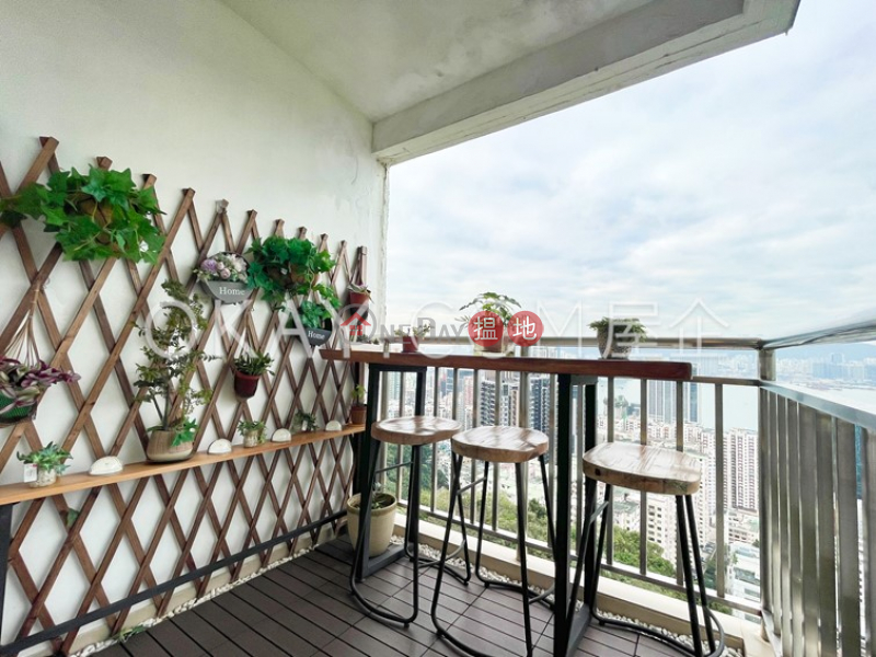 Elegant 3 bedroom on high floor with balcony & parking | Rental | Kingsford Gardens 瓊峰園 Rental Listings