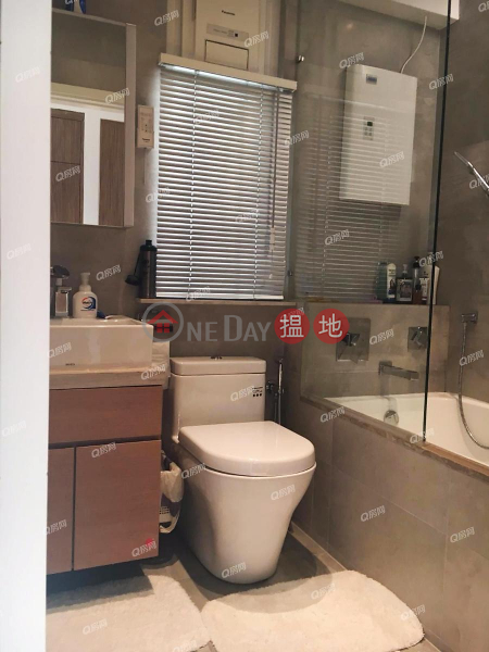 Property Search Hong Kong | OneDay | Residential | Rental Listings | South Horizons Phase 2, Yee Mei Court Block 7 | 2 bedroom High Floor Flat for Rent
