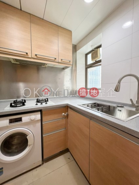HK$ 35,000/ month | The Zenith Phase 1, Block 2 Wan Chai District, Stylish 3 bedroom with balcony | Rental