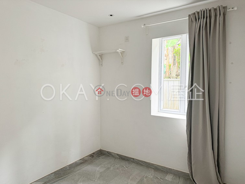 Nicely kept house with rooftop & balcony | For Sale | Chuk Yeung Road Village House 竹洋路村屋 Sales Listings