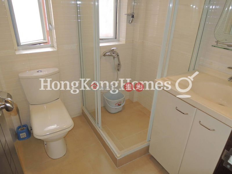 3 Bedroom Family Unit for Rent at Lee Wing Building 156-162 Hennessy Road | Wan Chai District | Hong Kong, Rental, HK$ 21,500/ month