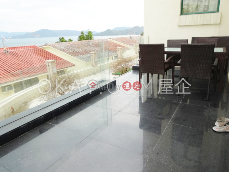 HK$ 105,000/ month Solemar Villas Sai Kung Luxurious house with sea views, rooftop & terrace | Rental