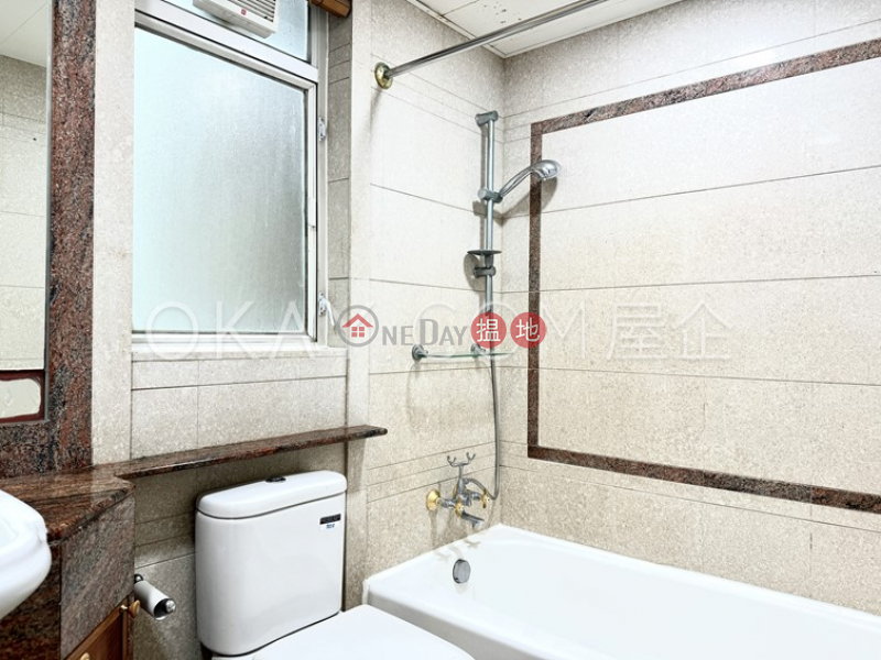 HK$ 10M The Laguna Mall Kowloon City, Charming 2 bedroom with harbour views | For Sale