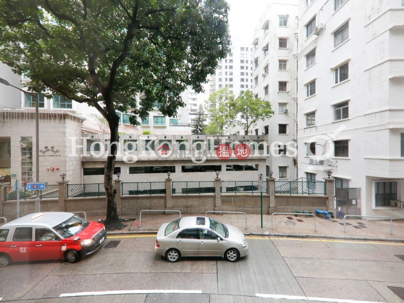 Property Search Hong Kong | OneDay | Residential | Rental Listings 3 Bedroom Family Unit for Rent at 39-41 Lyttelton Road